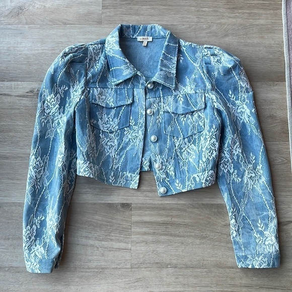 Jackets & Blazers - Vici Denim Lace Puff Sleeve Cropped Jacket 80’s inspired coquette size M
